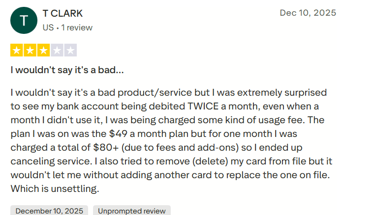 Screenshot of SimpleTexting review from TrustPilot