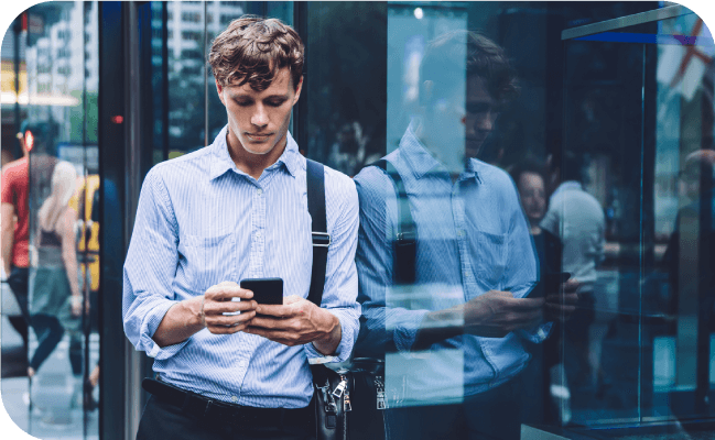 Young lawyer sending an SMS hyperlink